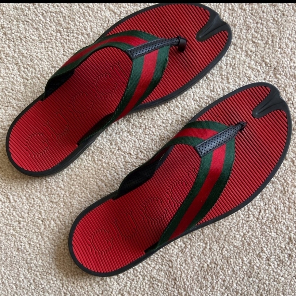 Size 12 men Gucci slides